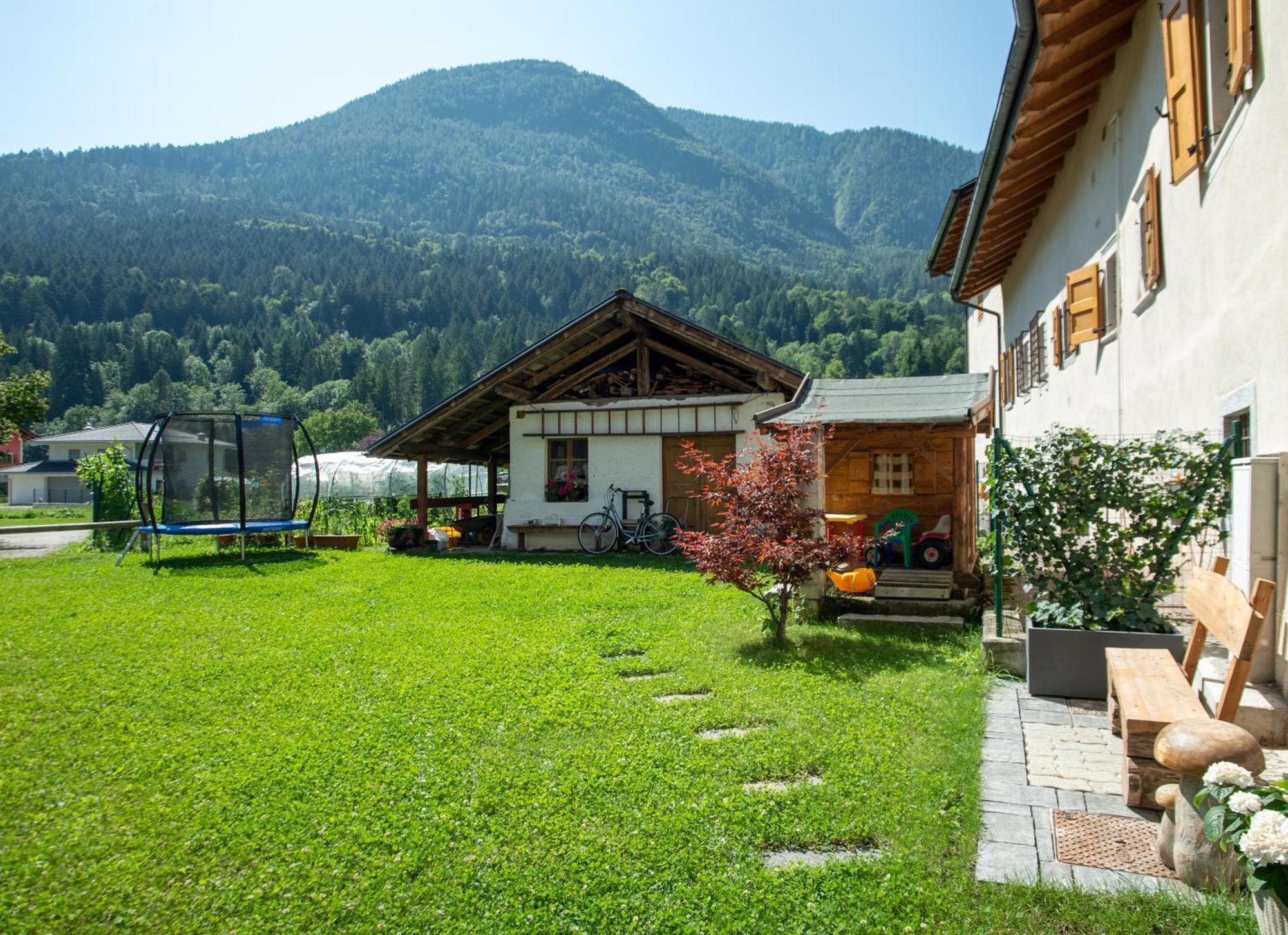 La Lesivera Bed And Breakfast Tione di Trento Εξωτερικό φωτογραφία
